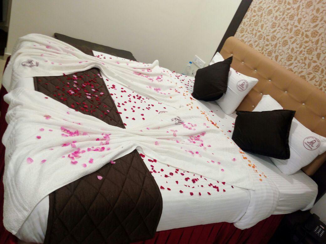 Hotel Tiruchendur Mani Iyer Palani Exteriör bild